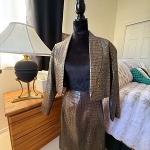 Crocodile Pattern Women's Jacket and Skirt Set